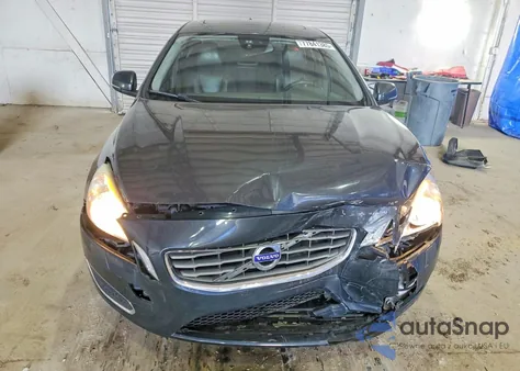 2013 Volvo S60 T5 from USA, damaged, VIN YV1612FS0D2229231